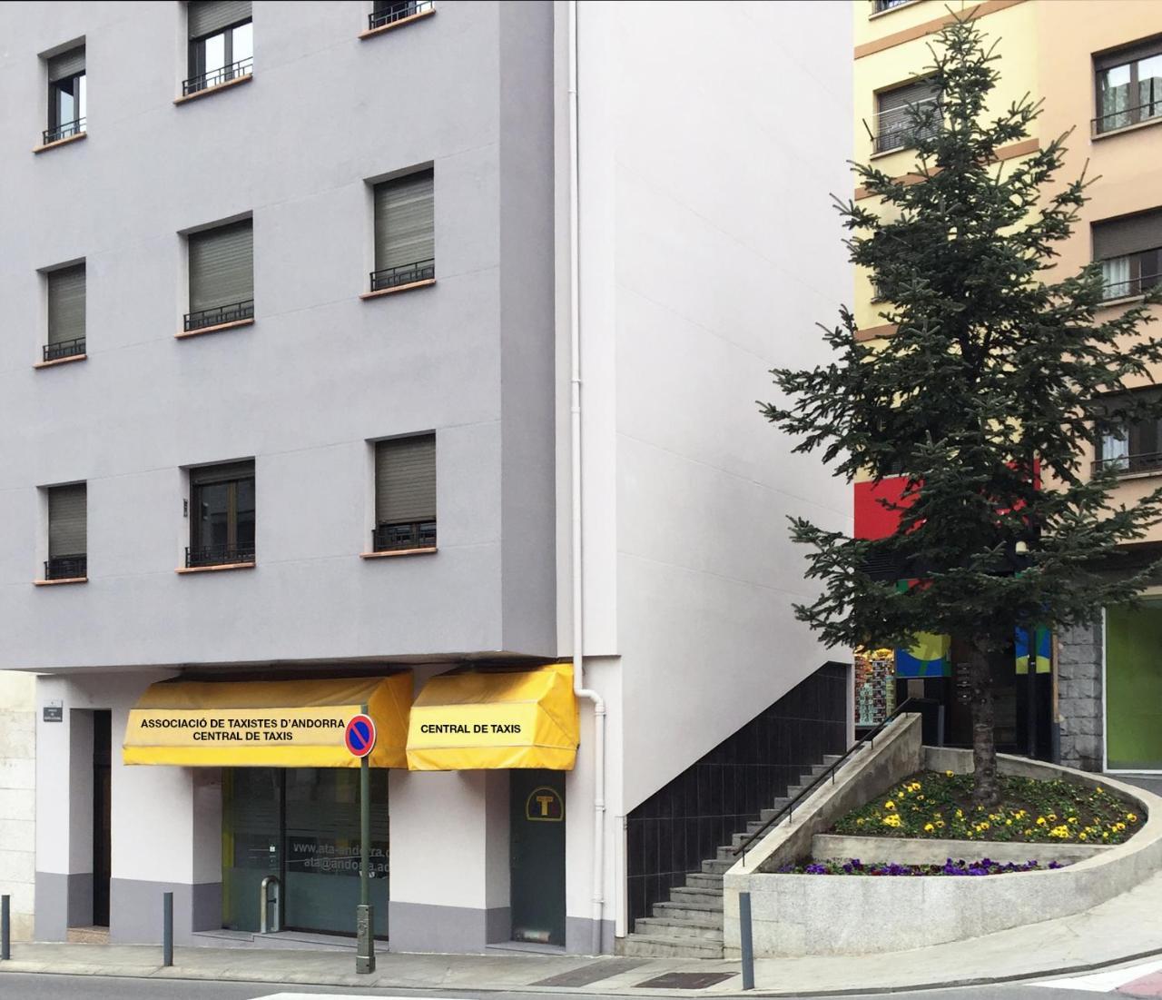 Apartamento Escapada Andorra la Vella Exteriör bild